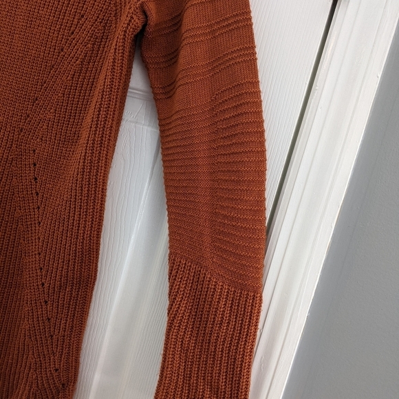 4/$25The Limited Burnt Orange Cowl Neck Sweater - Sz S - Picture 6 of 6